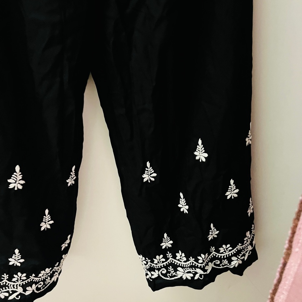 House of chickenkari kurta with bottom ! - Picture 4 of 10
